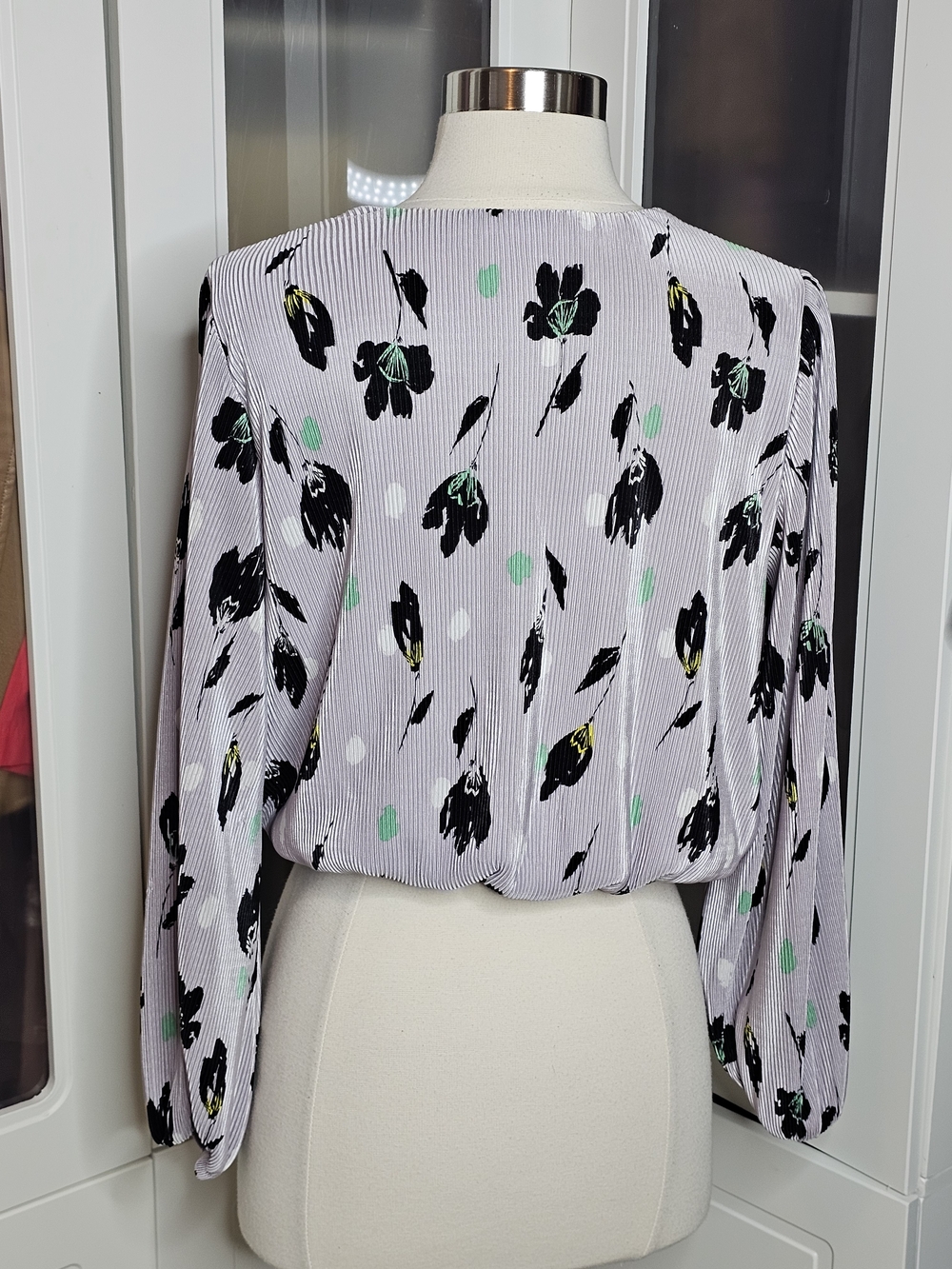Astr The Lable Lavender Floral Wrap Blouse with Black and Mint Accents - Picture 3 of 4